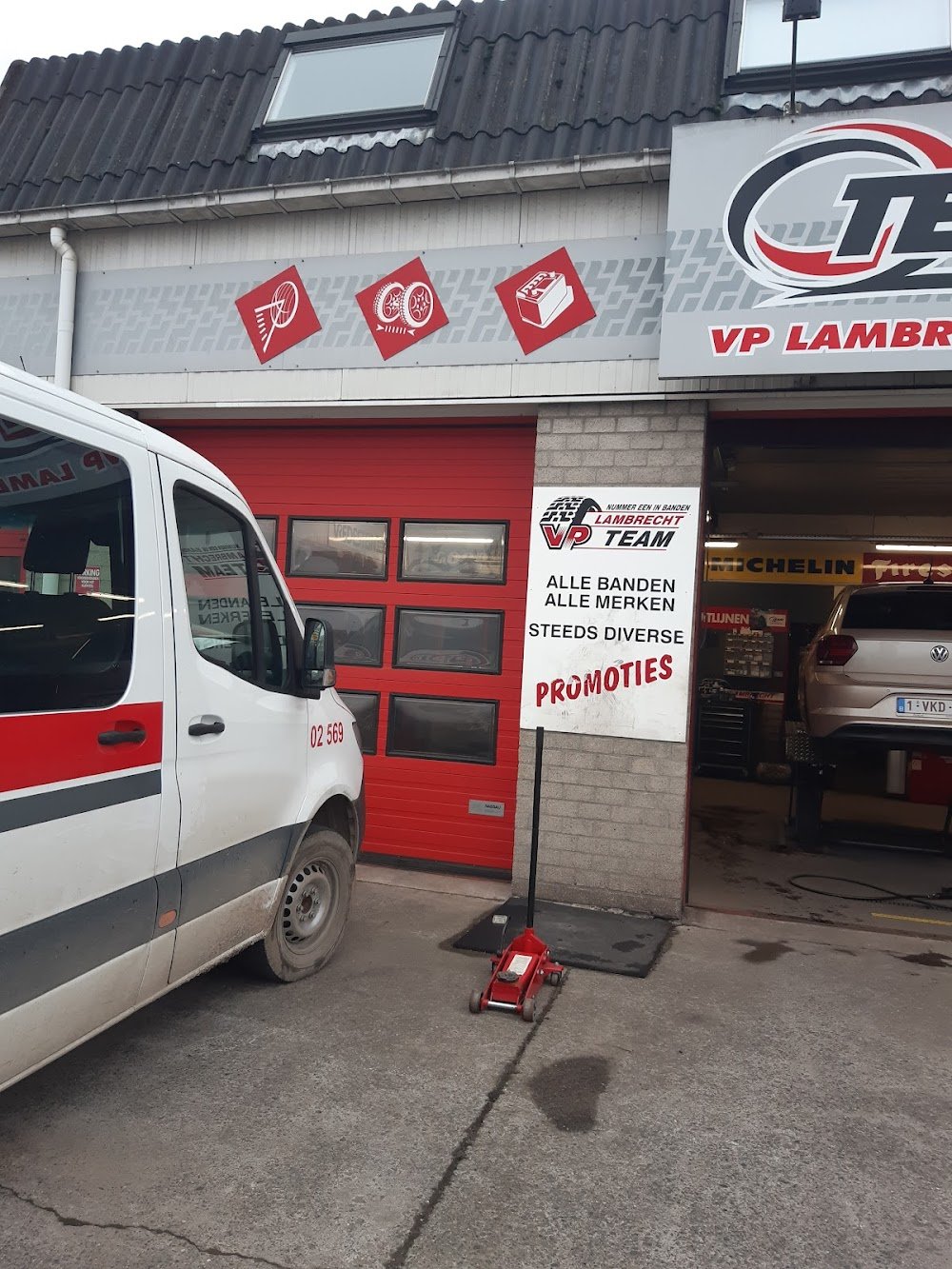 Q Team Eeklo | Lambrecht nummer een in banden beeld