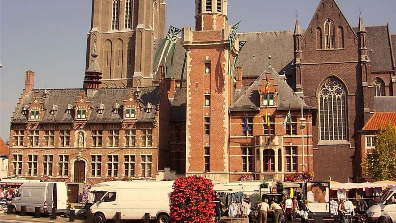 Wekelijkse Markt Eeklo beeld